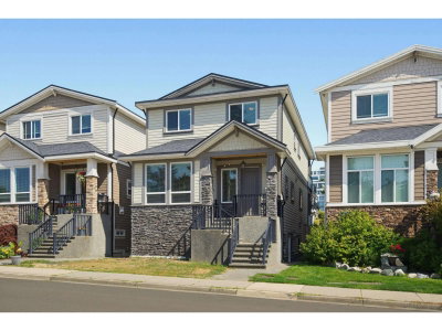 1426 FINLAY Street | White Rock British Columbia | Slide Image Two
