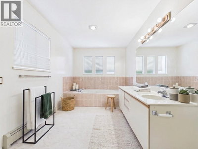 2718 OLIVER Crescent | Vancouver British Columbia | Slide Image Twenty-six