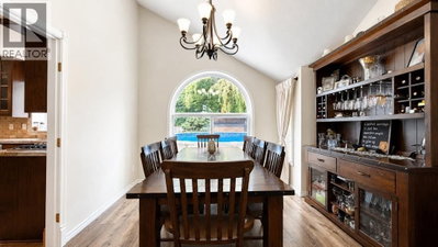 20516 124A Avenue | Maple Ridge British Columbia | Slide Image Eight