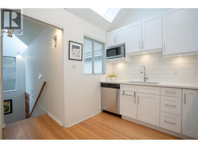 1346 LABURNUM Street | Vancouver British Columbia | Slide Image Thirteen