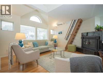 1346 LABURNUM Street | Vancouver British Columbia | Slide Image Eighteen