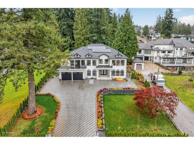 12673 54 Avenue | Surrey British Columbia | Slide Image Two