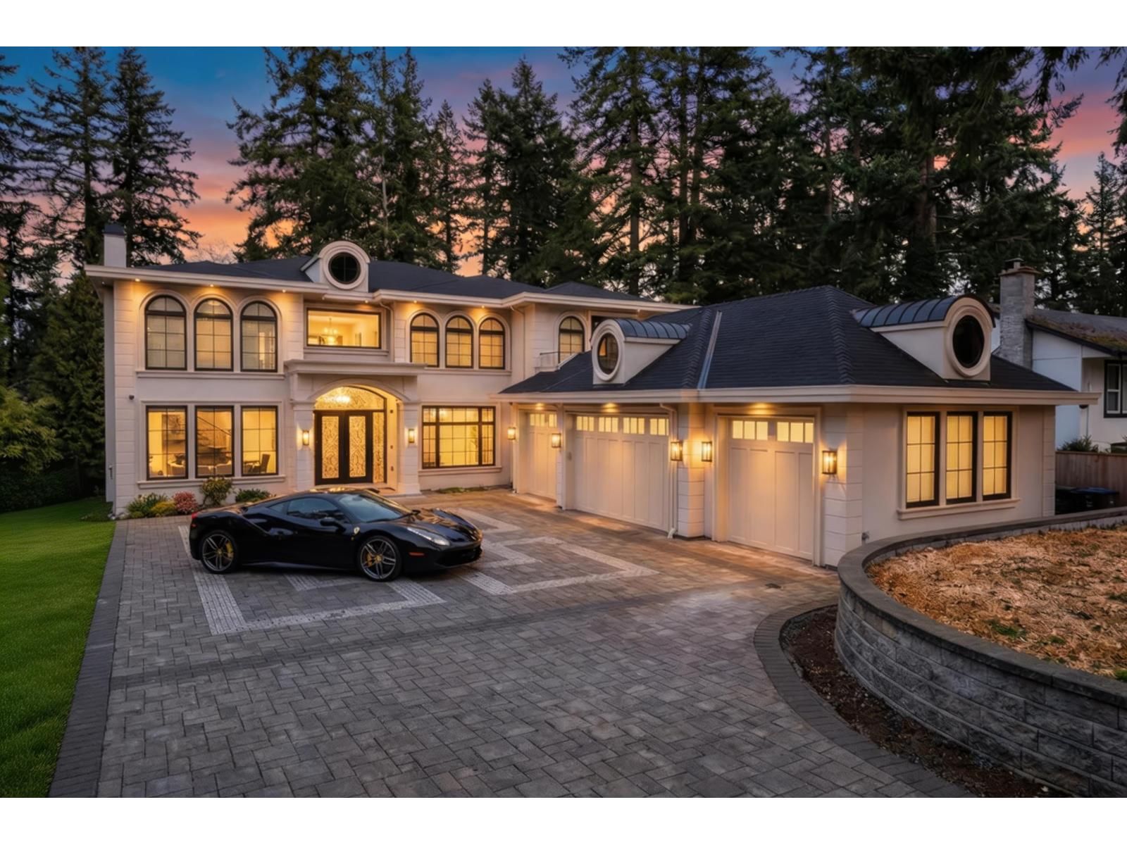 16285 28 Avenue, Surrey, British Columbia V3Z 0E4