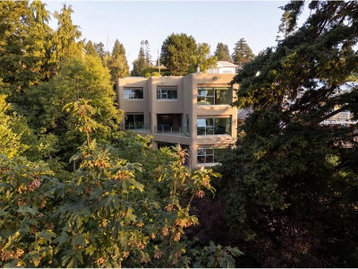 13102 13 Avenue | Surrey British Columbia | Slide Image Four
