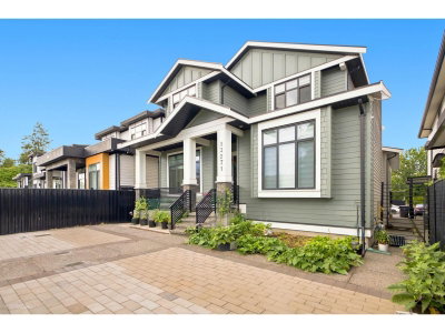 13271 80 Avenue | Surrey British Columbia | Slide Image Two