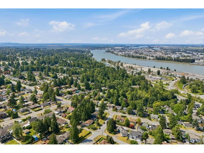 11333 96 Avenue | Surrey British Columbia | Slide Image Thirty-one