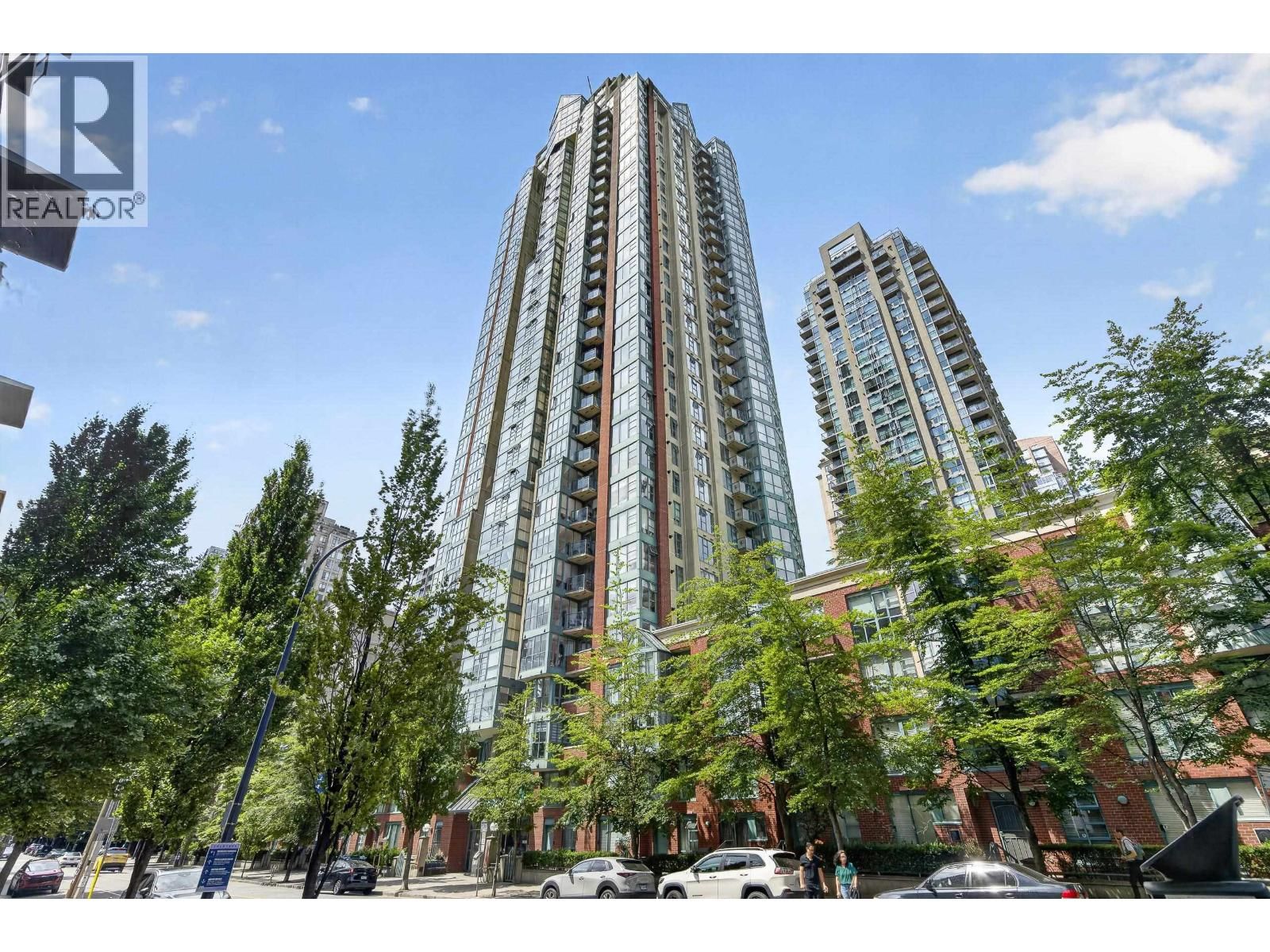 939 HOMER Street, Vancouver, British Columbia V6B 2W6
