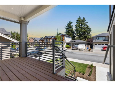 7147 ELWOOD Drive | Chilliwack British Columbia | Slide Image Five