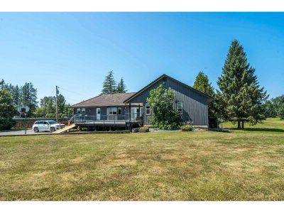 7094 267 Street | Langley British Columbia | Slide Image Six