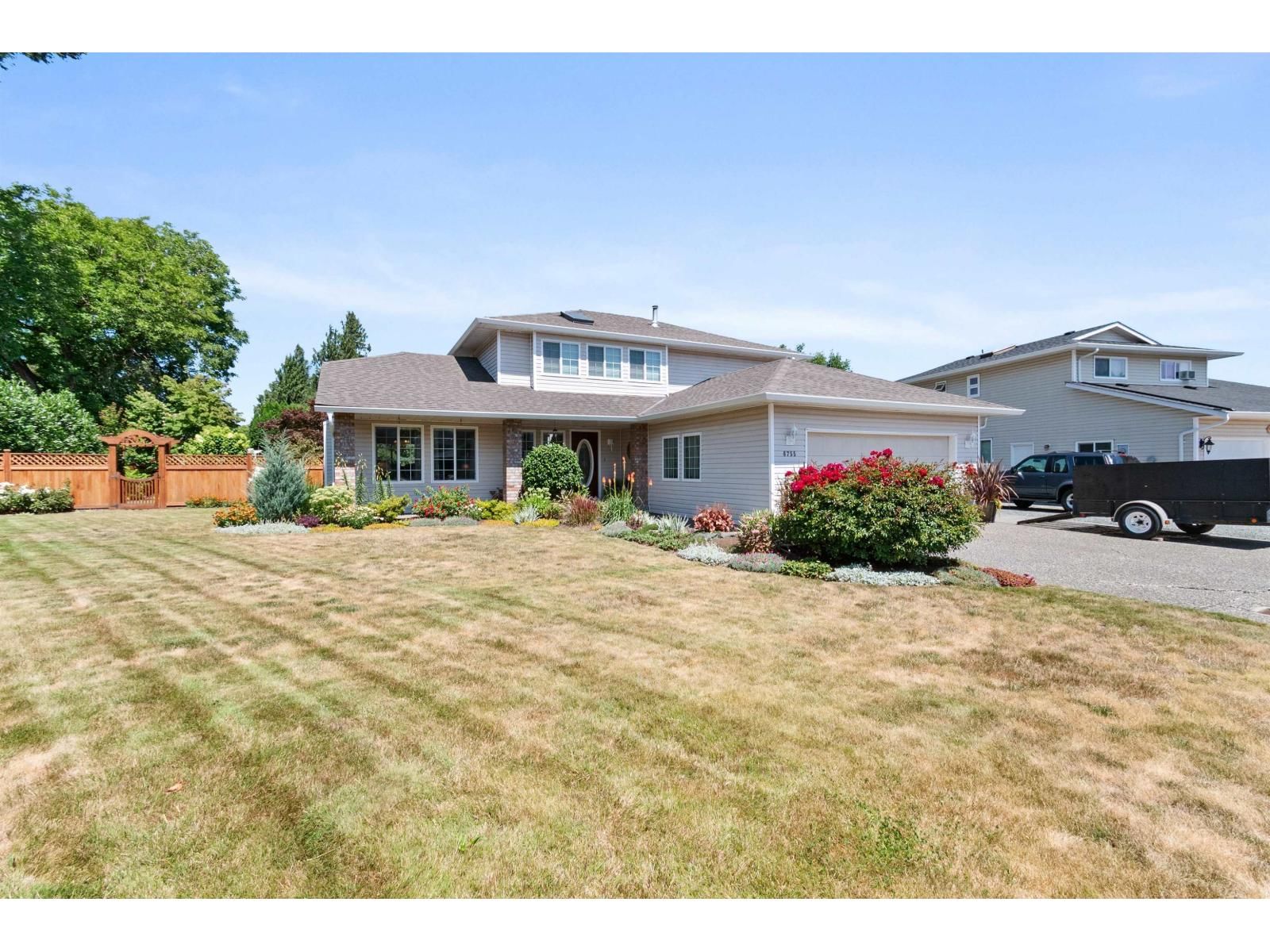 6755 HENRY Street, Chilliwack, British Columbia V2R 2Z9