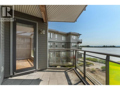 14200 RIVERPORT Way | Richmond British Columbia | Slide Image Twenty-four