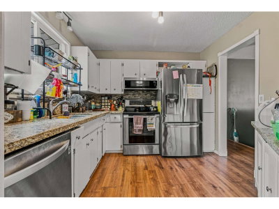 9324 JAMES Street | Chilliwack British Columbia | Slide Image Eight
