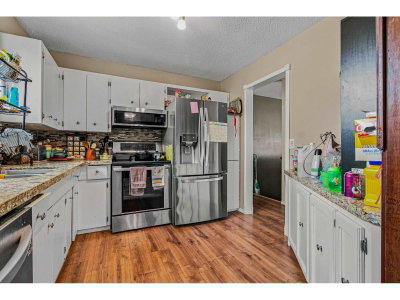 9324 JAMES Street | Chilliwack British Columbia | Slide Image Nine