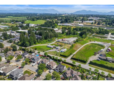 2894 LEFEUVRE Road | Abbotsford British Columbia | Slide Image Three