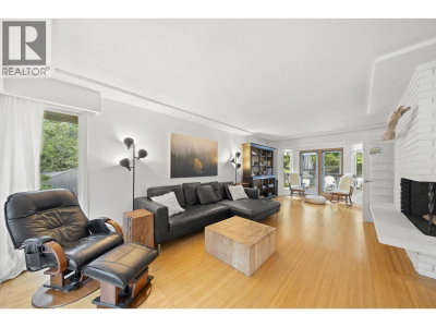 507 JEFFERSON Avenue | Coquitlam British Columbia | Slide Image Eight