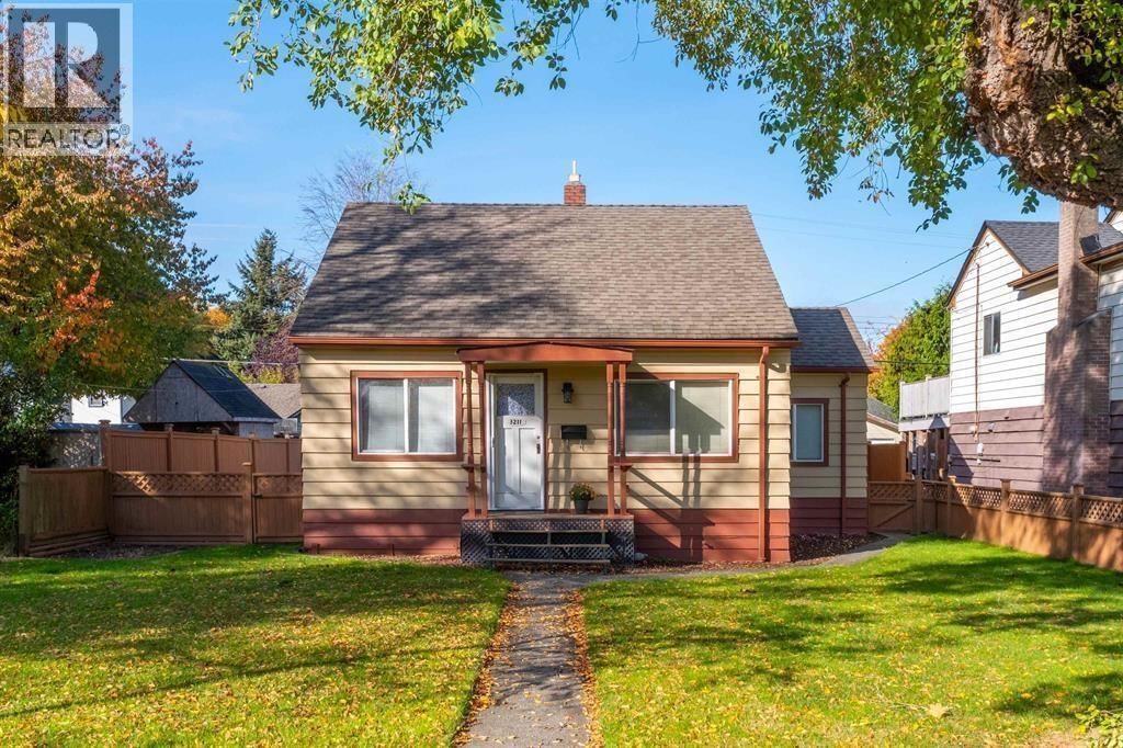 3211 CATALINA Crescent, Richmond, British Columbia V7B 1E3
