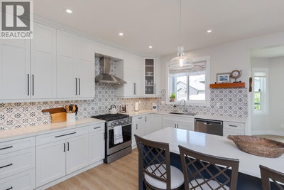 7014 STONECREEK Place | Prince George British Columbia | Slide Image Thirteen