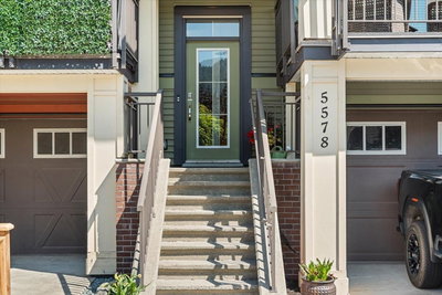 5578 CHINOOK Street | Chilliwack British Columbia | Slide Image Five