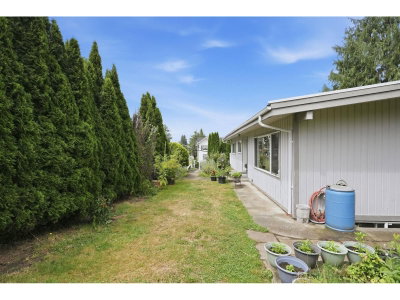 34017 MARSHALL Road | Abbotsford British Columbia | Slide Image Twenty-eight