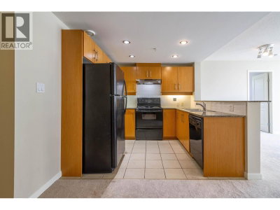 9298 UNIVERSITY Crescent | Burnaby British Columbia | Slide Image Ten