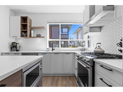 20150 81 Avenue | Langley British Columbia | Slide Image Ten