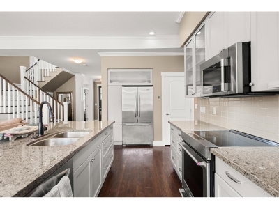 3711 142ND Street | Surrey British Columbia | Slide Image Nine