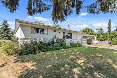 9481 WOODBINE Street | Chilliwack British Columbia | Slide Image Three