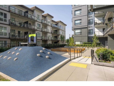 10777 138 Street | Surrey British Columbia | Slide Image Twenty-six