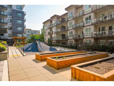 10777 138 Street | Surrey British Columbia | Slide Image Twenty-seven