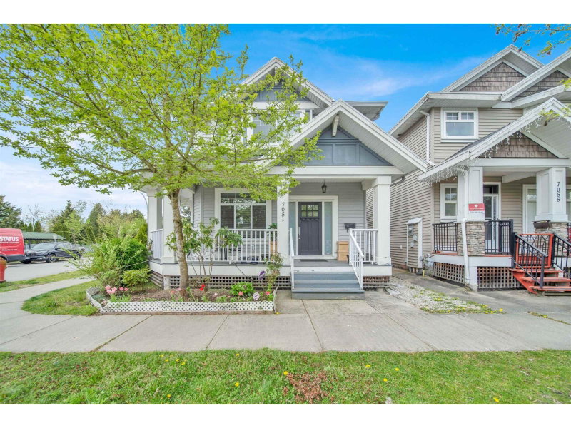 7051 144B Street Surrey British Columbia, V3S 8H4 - 6 Bedrooms Home For Sale