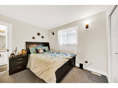7051 144B Street | Surrey British Columbia | Slide Image Eighteen