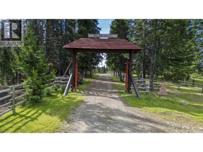 9550 EAGAN LAKE Road | Bridge Lake British Columbia | Slide Image Four