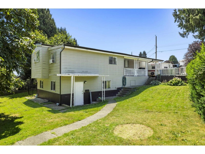 31536 MONARCH Court Abbotsford British Columbia, V2T 6M5 - 5 Bedrooms Home For Sale