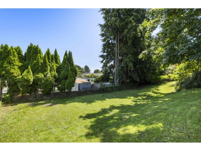 31536 MONARCH Court | Abbotsford British Columbia | Slide Image Four