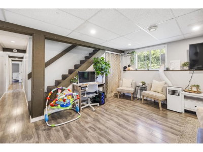 31536 MONARCH Court | Abbotsford British Columbia | Slide Image Nine