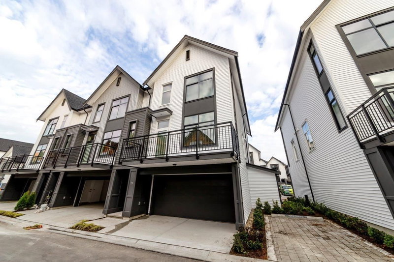 17555 57A Avenue Surrey British Columbia, V3S 7V2 - 2 Bedrooms Condo For Sale
