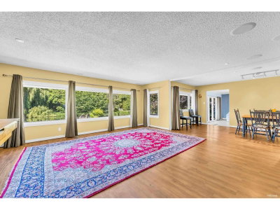 18224 32 Avenue | Surrey British Columbia | Slide Image Eleven