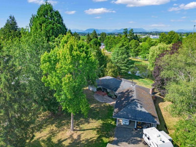 18224 32 Avenue | Surrey British Columbia | Slide Image Thirty-four