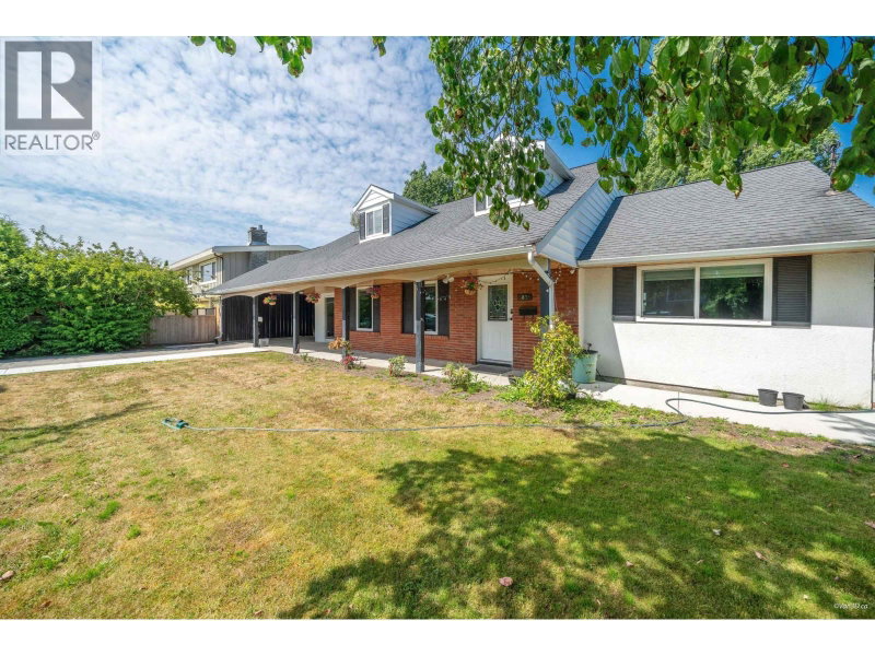 5835 CRESCENT Drive Delta British Columbia, V4K 2E7 - 5 Bedrooms Home For Sale