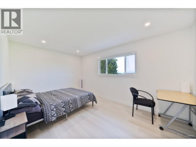 5835 CRESCENT Drive | Delta British Columbia | Slide Image Twenty