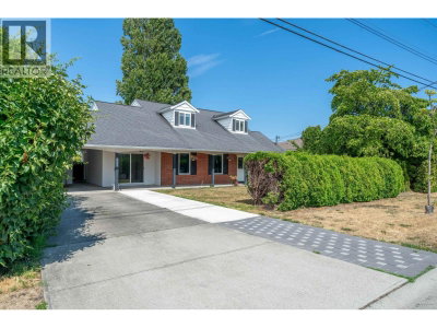 5835 CRESCENT Drive | Delta British Columbia | Slide Image Thirty-five