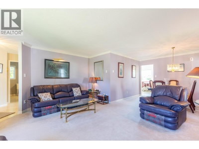 3330 HYDE PARK Place | Coquitlam British Columbia | Slide Image Thirteen