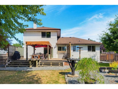 4881 216 Street | Langley British Columbia | Slide Image Thirty-seven