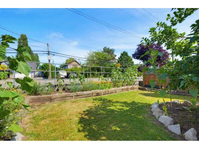 4881 216 Street | Langley British Columbia | Slide Image Four