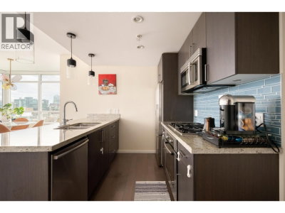 89 2ND Avenue | Vancouver British Columbia | Slide Image Eighteen