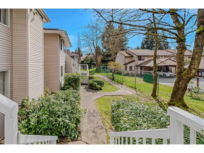 13923 72 Avenue | Surrey British Columbia | Slide Image Three