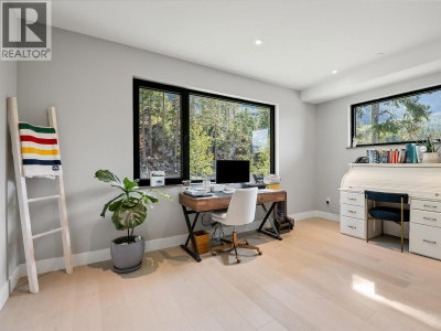9292 STELLER'S Way | Whistler British Columbia | Slide Image Eleven