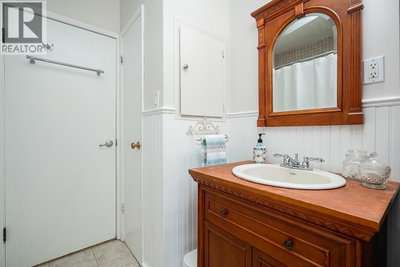 22592 132 Avenue | Maple Ridge British Columbia | Slide Image Twenty-three