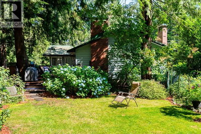 22592 132 Avenue | Maple Ridge British Columbia | Slide Image Thirty-one