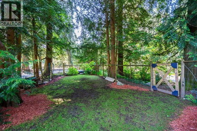 22592 132 Avenue | Maple Ridge British Columbia | Slide Image Thirty-five